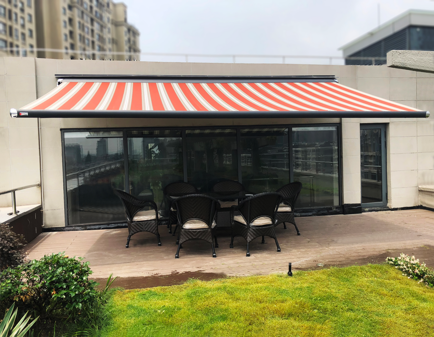 Retractable Awnings