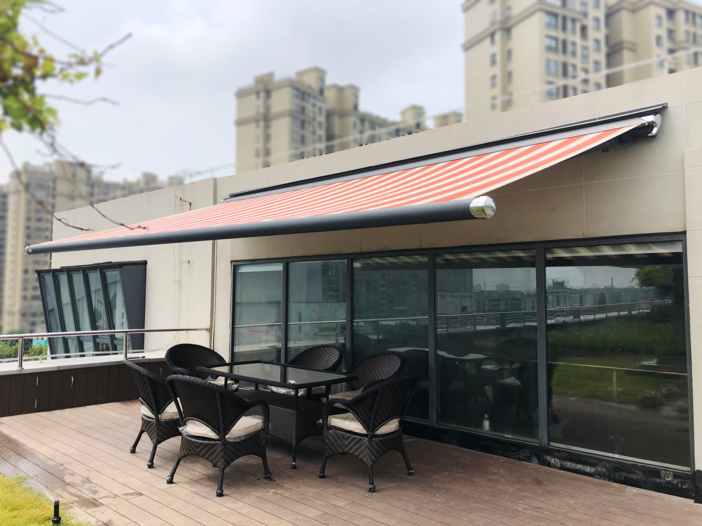 Retractable Awnings